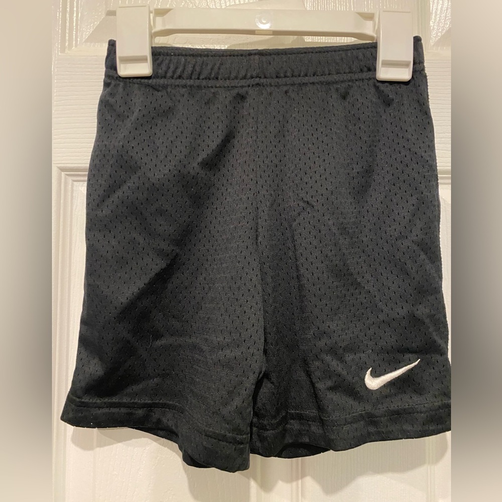 GUC Nike Black Athletic Shorts